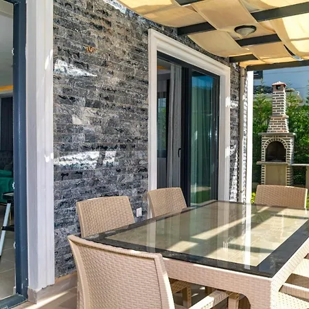 4 Bedroom In Hisaroenue Oeluedeniz- Gold Rose * 페티예
