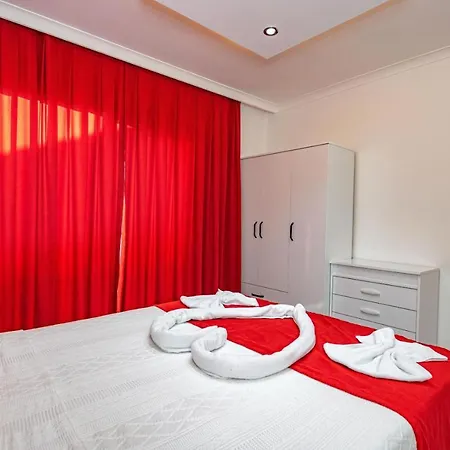 4 Bedroom In Hisaroenue Oeluedeniz- Gold Rose 빌라 페티예