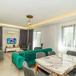 4 Bedroom In Hisaroenue Oeluedeniz- Gold Rose * フェティエ