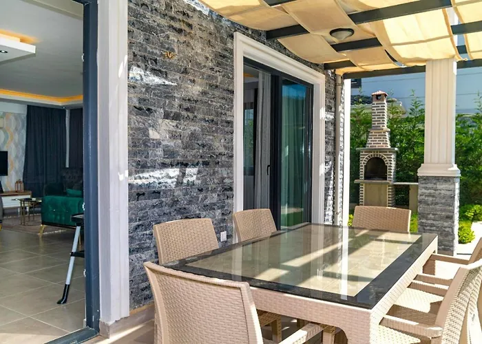 4 Bedroom In Hisaroenue Oeluedeniz- Gold Rose * Fethiye