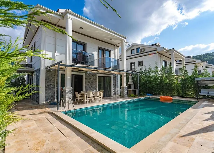 4 Bedroom In Hisaroenue Oeluedeniz- Gold Rose * Fethiye