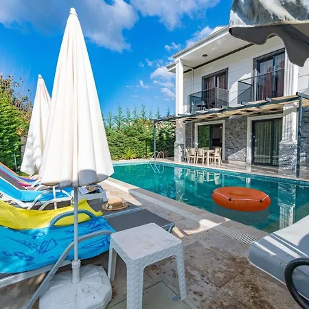 4 Bedroom In Hisaroenue Oeluedeniz- Gold Rose * 费特希耶