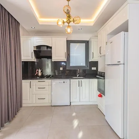 4 Bedroom In Hisaroenue Oeluedeniz- Gold Rose *