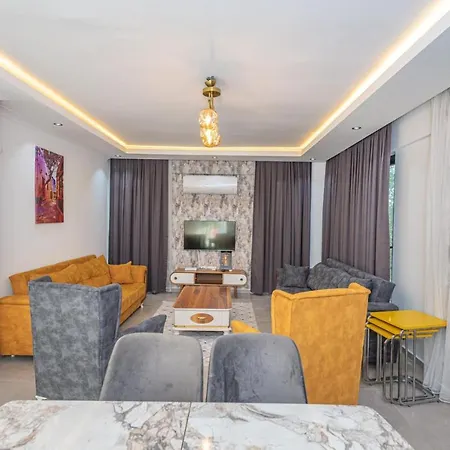 4 Bedroom In Hisaroenue Oeluedeniz- Gold Rose