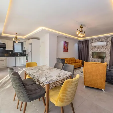 4 Bedroom In Hisaroenue Oeluedeniz- Gold Rose * 费特希耶