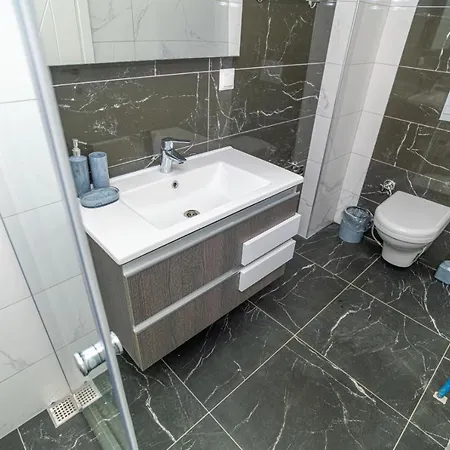 Вилла 4 Bedroom In Hisaroenue Oeluedeniz- Gold Rose Фетхие