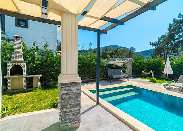 4 Bedroom In Hisaroenue Oeluedeniz- Gold Rose *